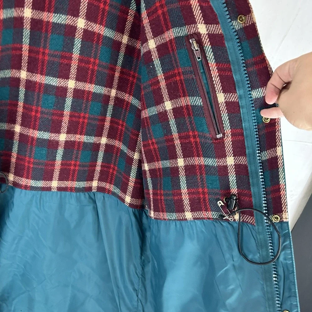 Woolrich disclaimer ***missing